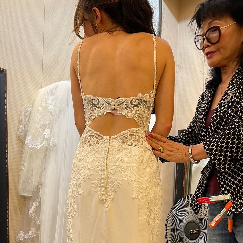 Wedding dress
